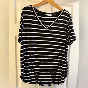 Zenana Outfitters Black and White Striped Top